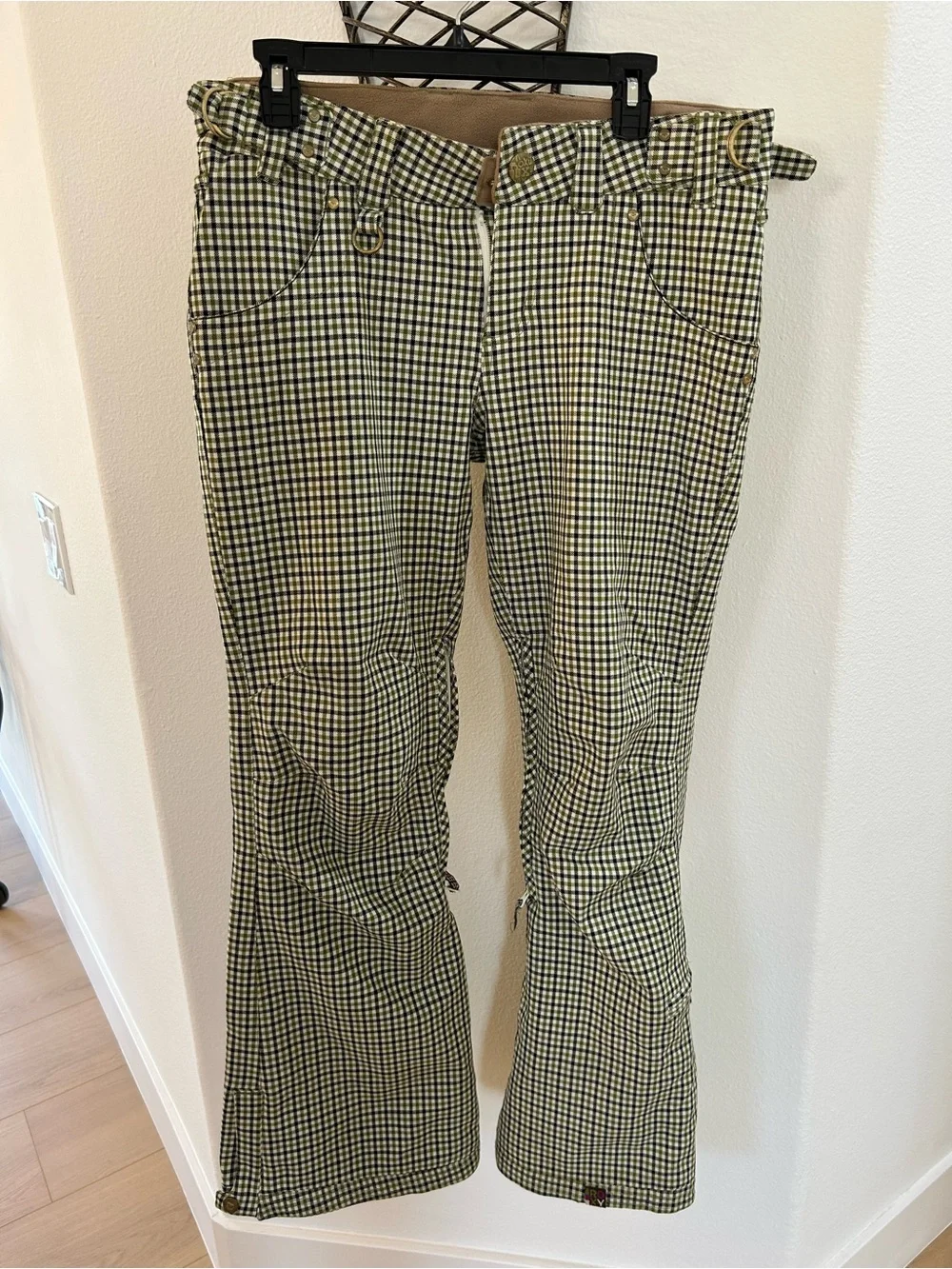 Unisex Roxy 5000 limited Edition, Snow Pants. Sz Medium